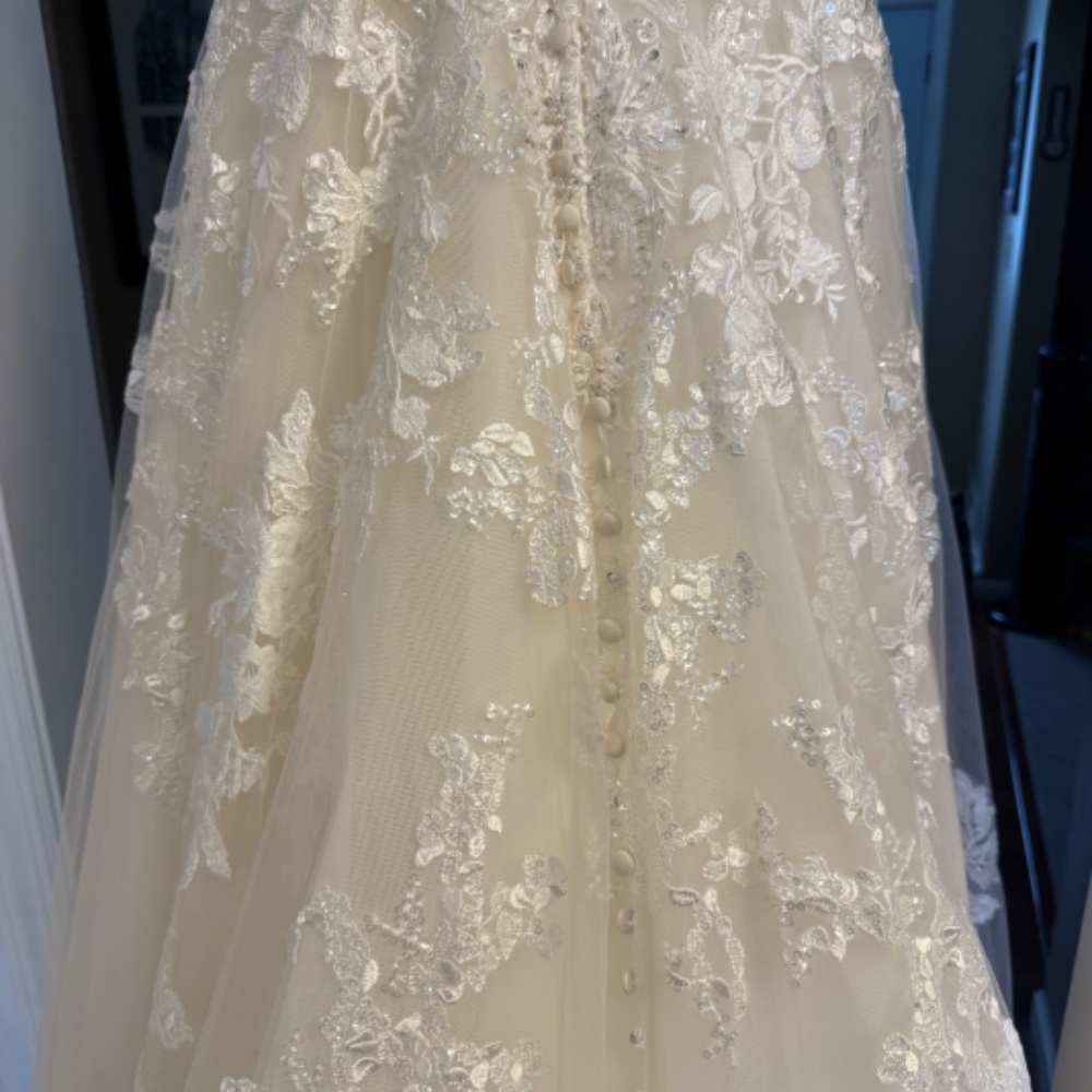 BRAND NEW Allure Bridal Wedding Ball Gown Size 8 - Picture 12 of 13
